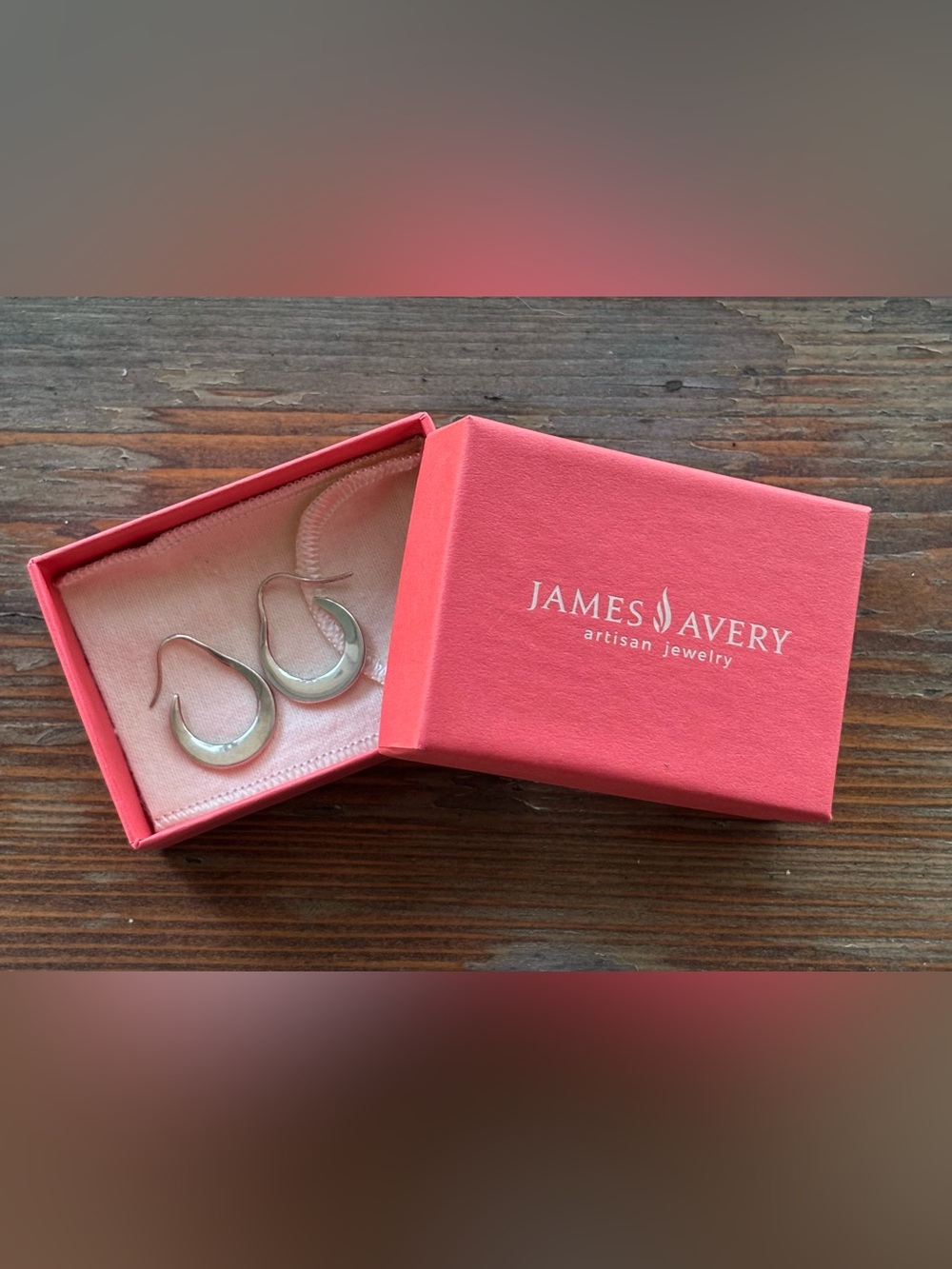 James Avery Classic Crescent Earrings - Picture 3 of 4